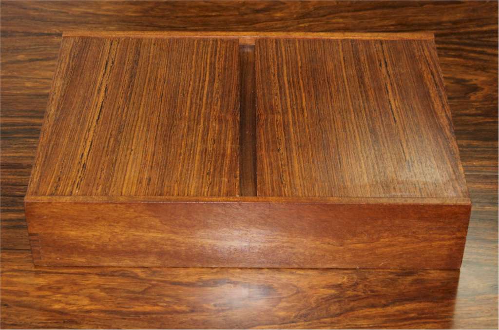 Old Hall Canteen of cutlery.