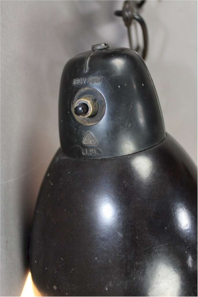 Bauhaus scissor lamp. Wall mounted extending industrial lamp. Stamped