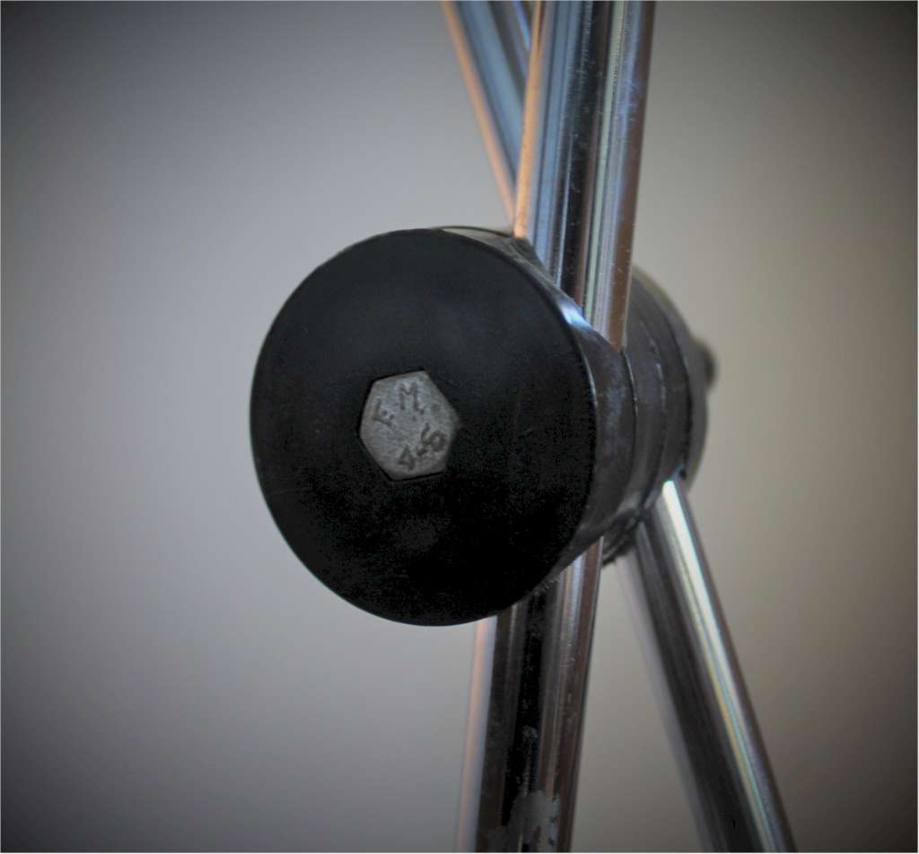 1960's stylish adjustable desk lamp