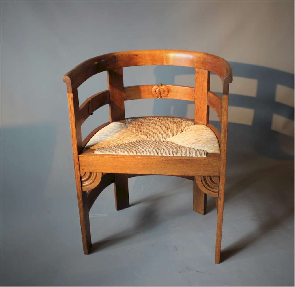  Arts and Crafts tub chair