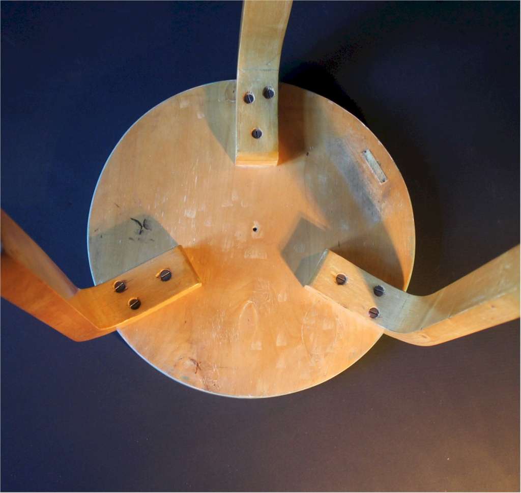 Alvar Aalto 3-legged Stool Model 60, Birch & Green