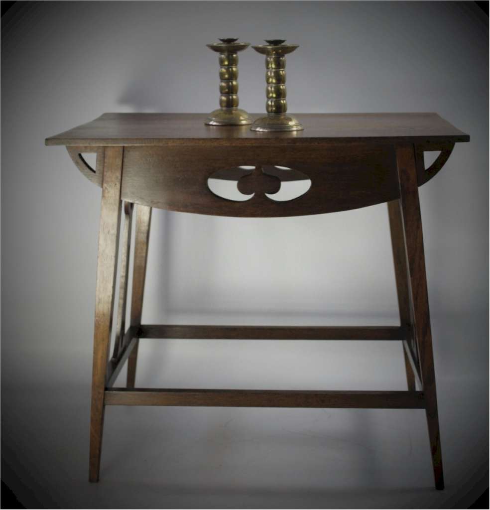 Arts and Crafts rectangular oak side table