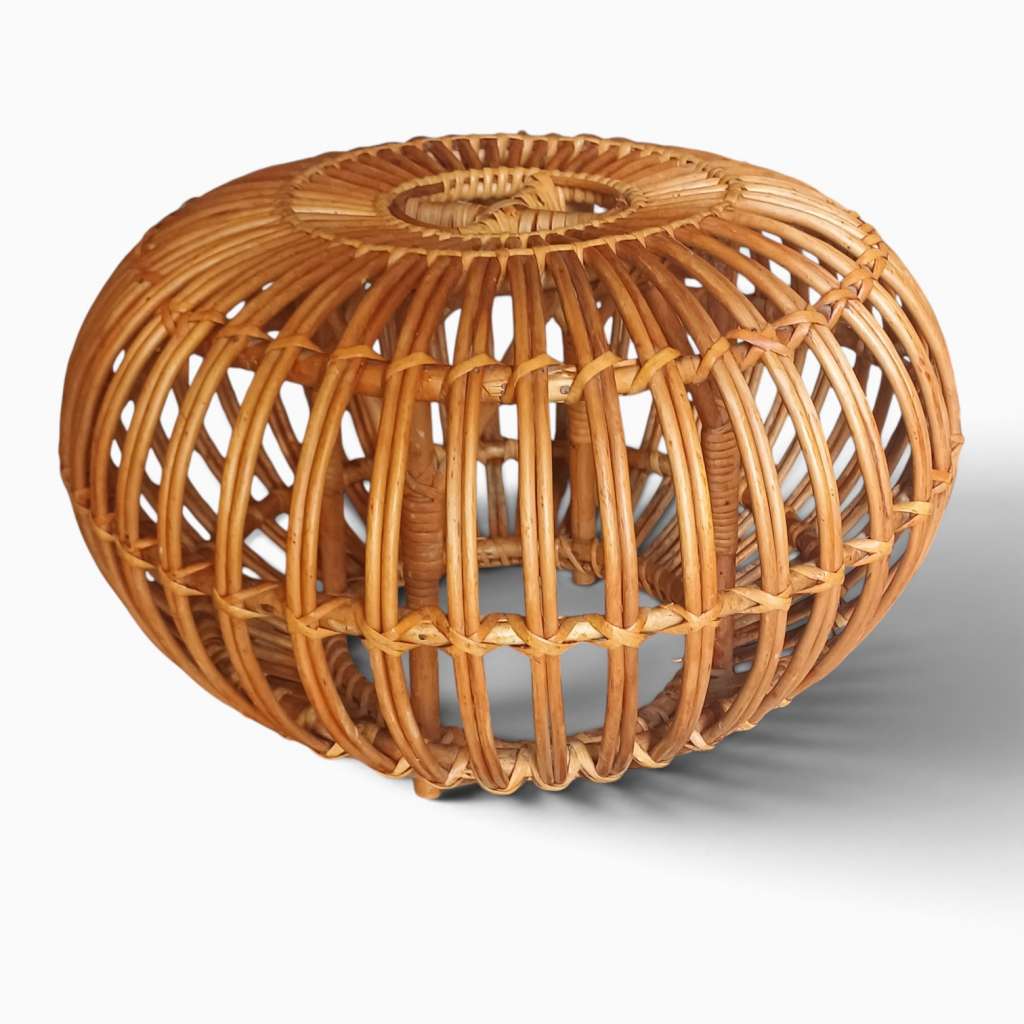 Lobster stool in wicker by Franco Albini