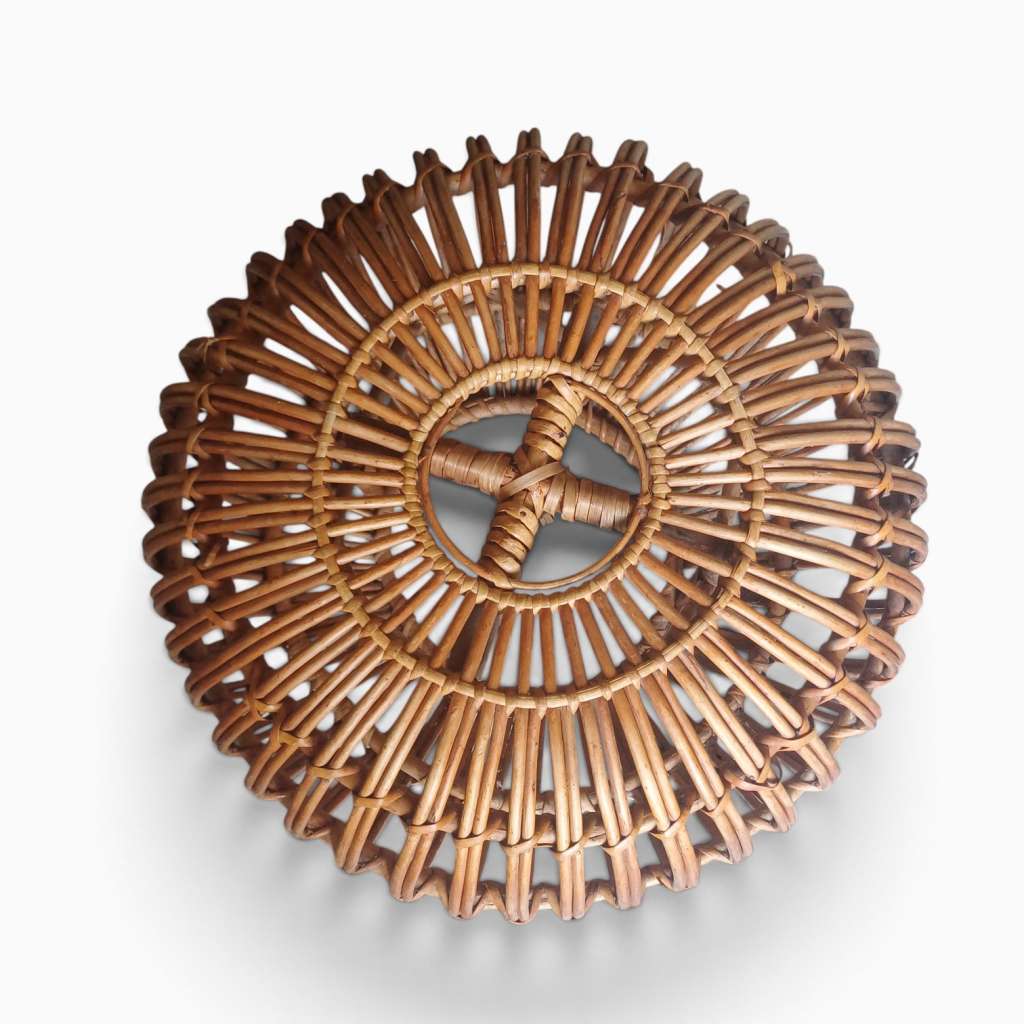 Lobster stool in wicker by Franco Albini