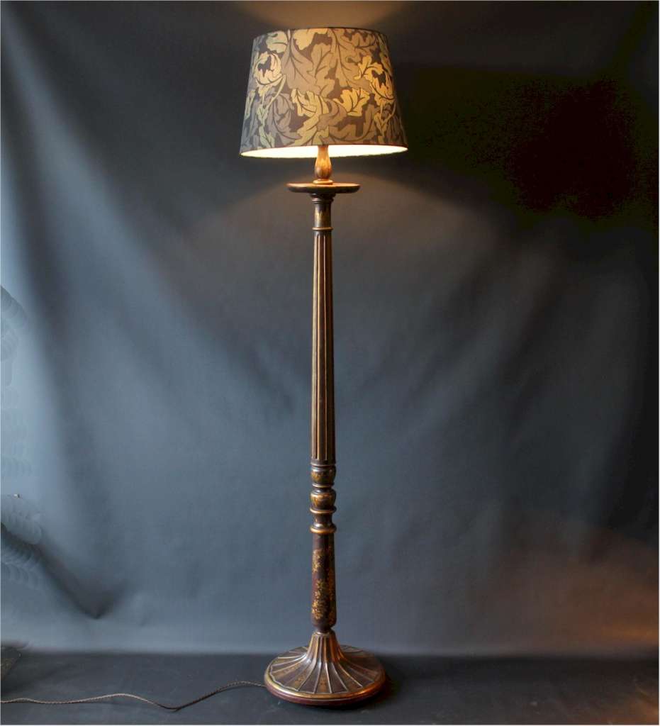 Aesthetic Brown lacquered floor lamp