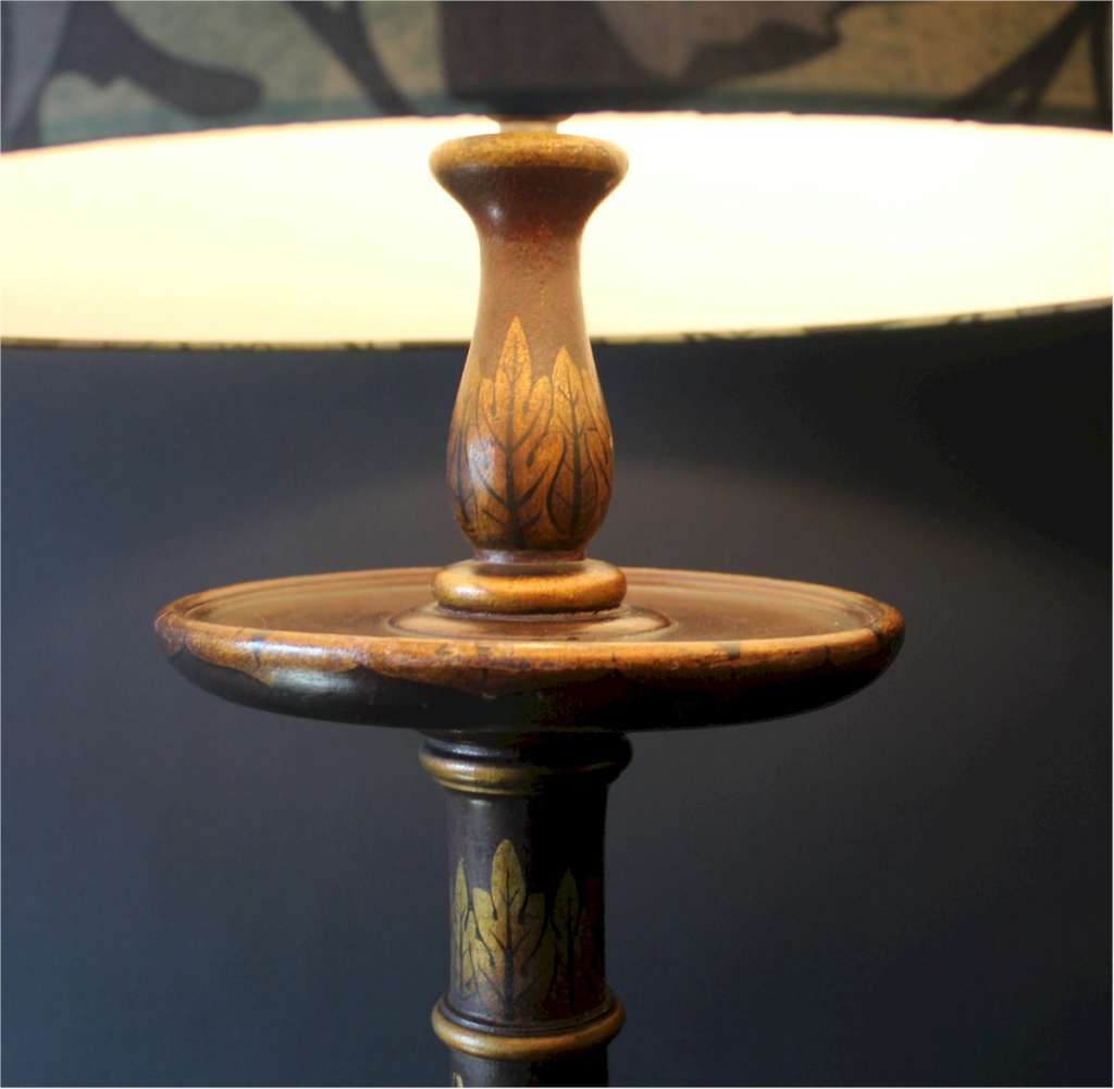 Aesthetic Brown lacquered floor lamp