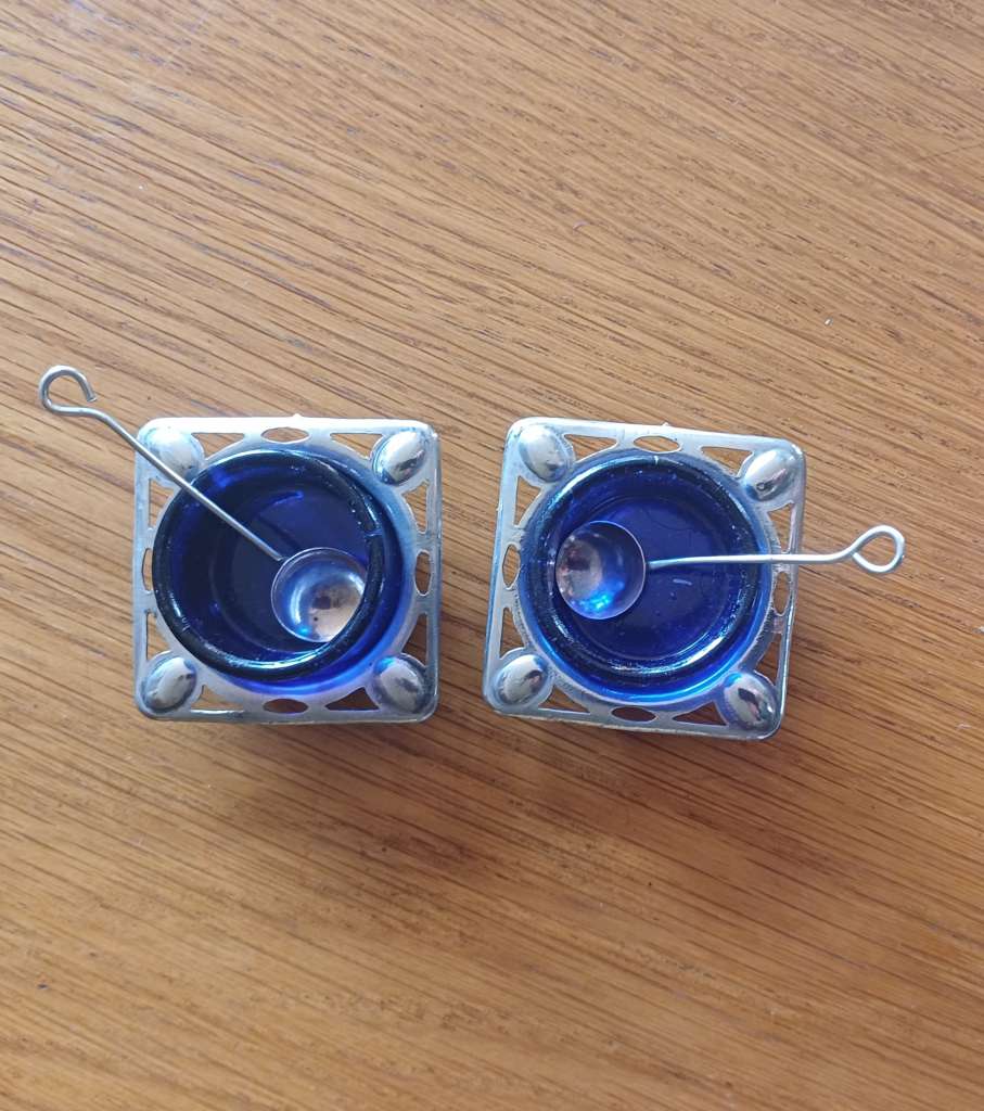 Edwardian silver plated pair of salts