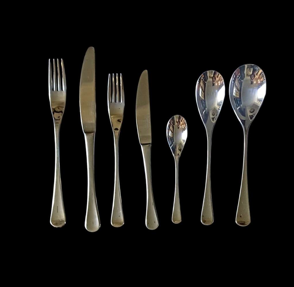 Quantity of Alveston cutlery des. by Robert Welch
