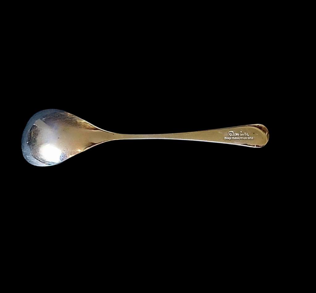 Quantity of Alveston cutlery des. by Robert Welch