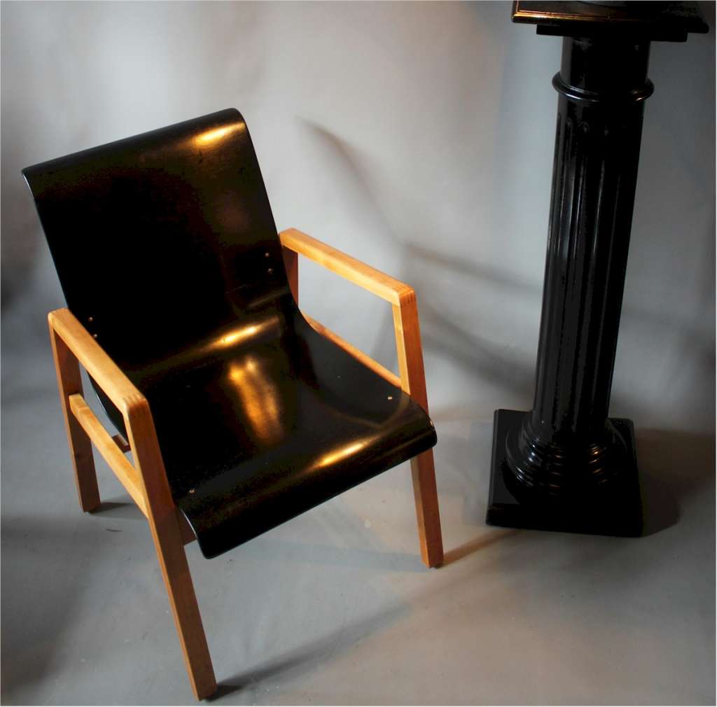 Alvar Aalto Hallway Chair Model No.403 by Finmar