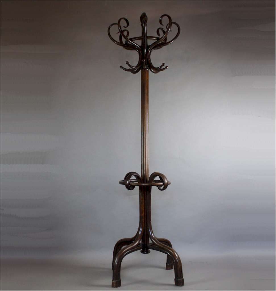 Good bentwood hat-stand possibly by Thonet