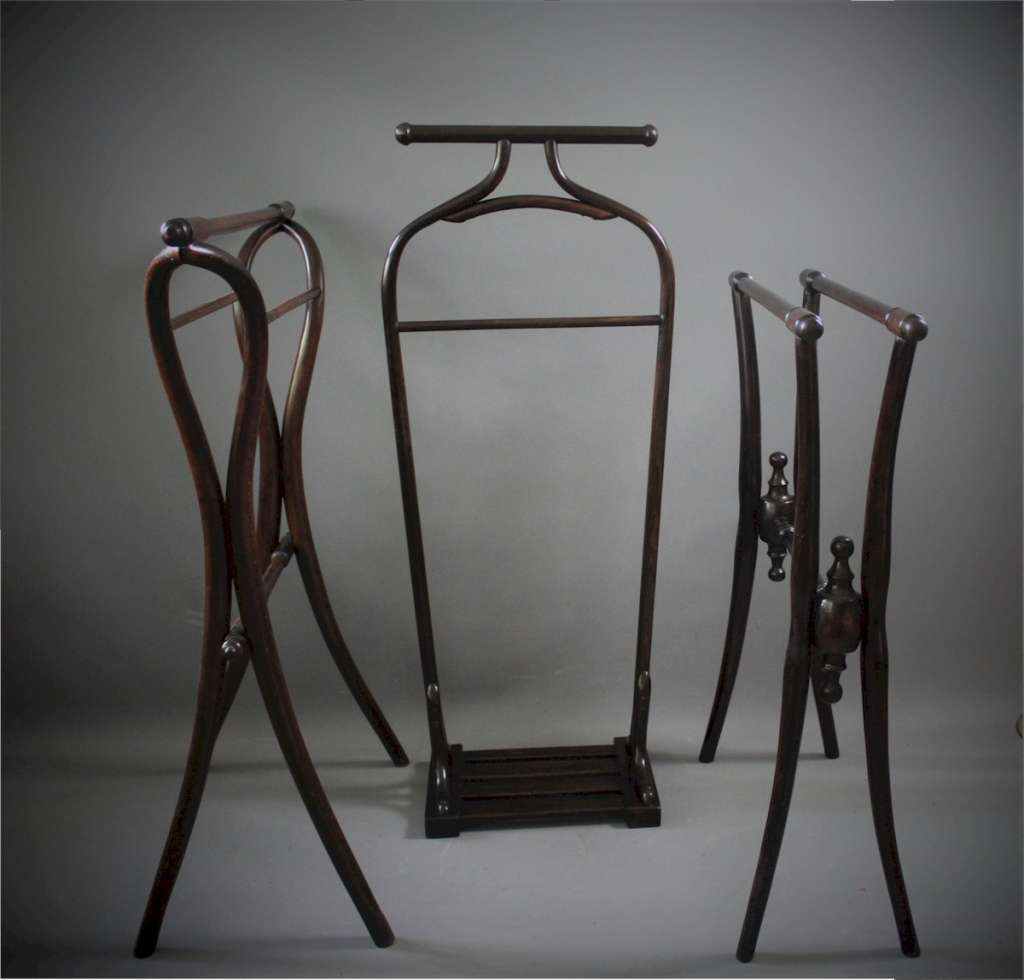 Bentwood valet clothes hanger