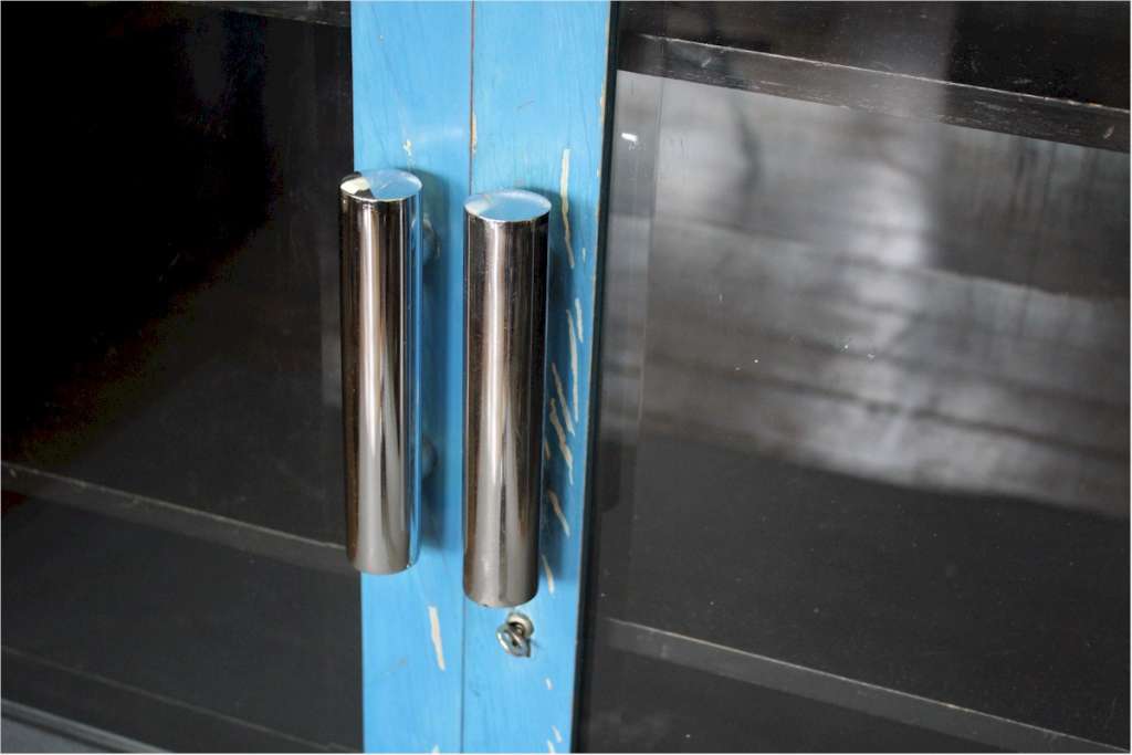 Early Bauhaus cabinet by Thonet