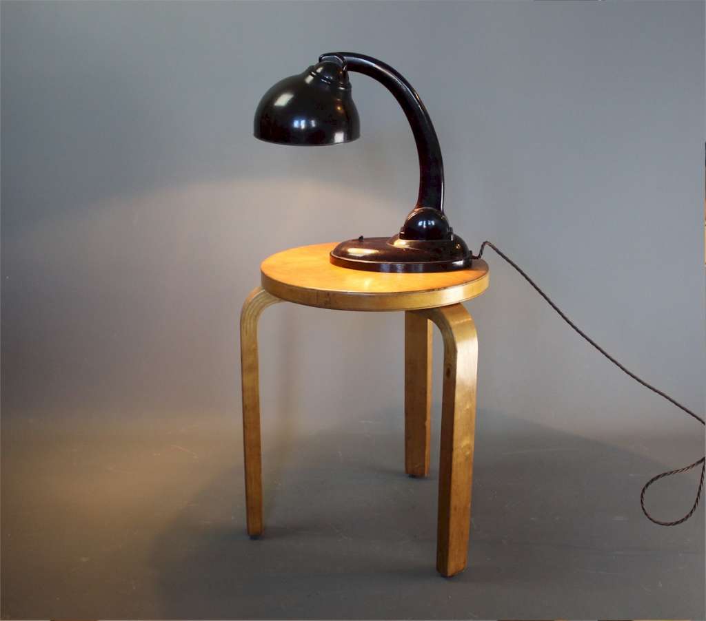 EKCO 11126 BAKELITE DESK LAMP