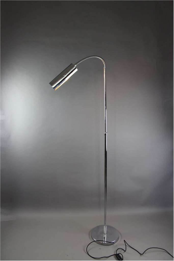 Chrome floor lamp with bendy shade. c1960's