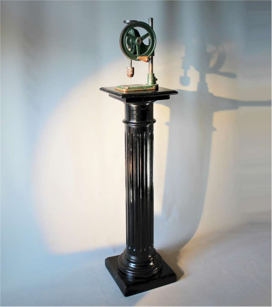 Victorian polished ebonised column