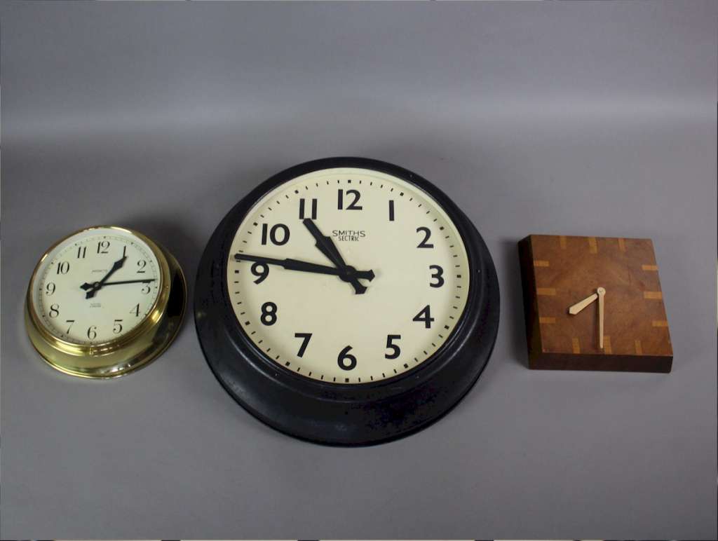 Art Deco wall clock by Ferranti with quartered walnut veneered face