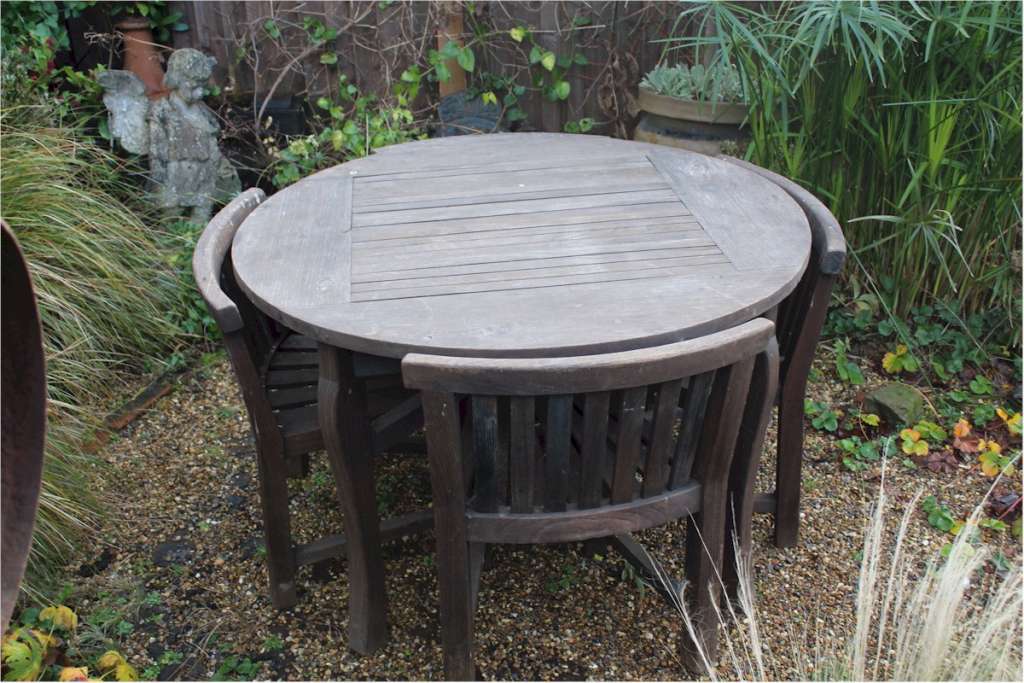 Teak garden set Battleship timbers.