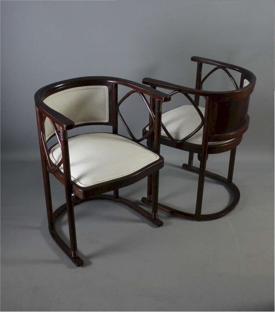 Josef Hoffmann Bentwood pair of Fledermaus tub Chairs
