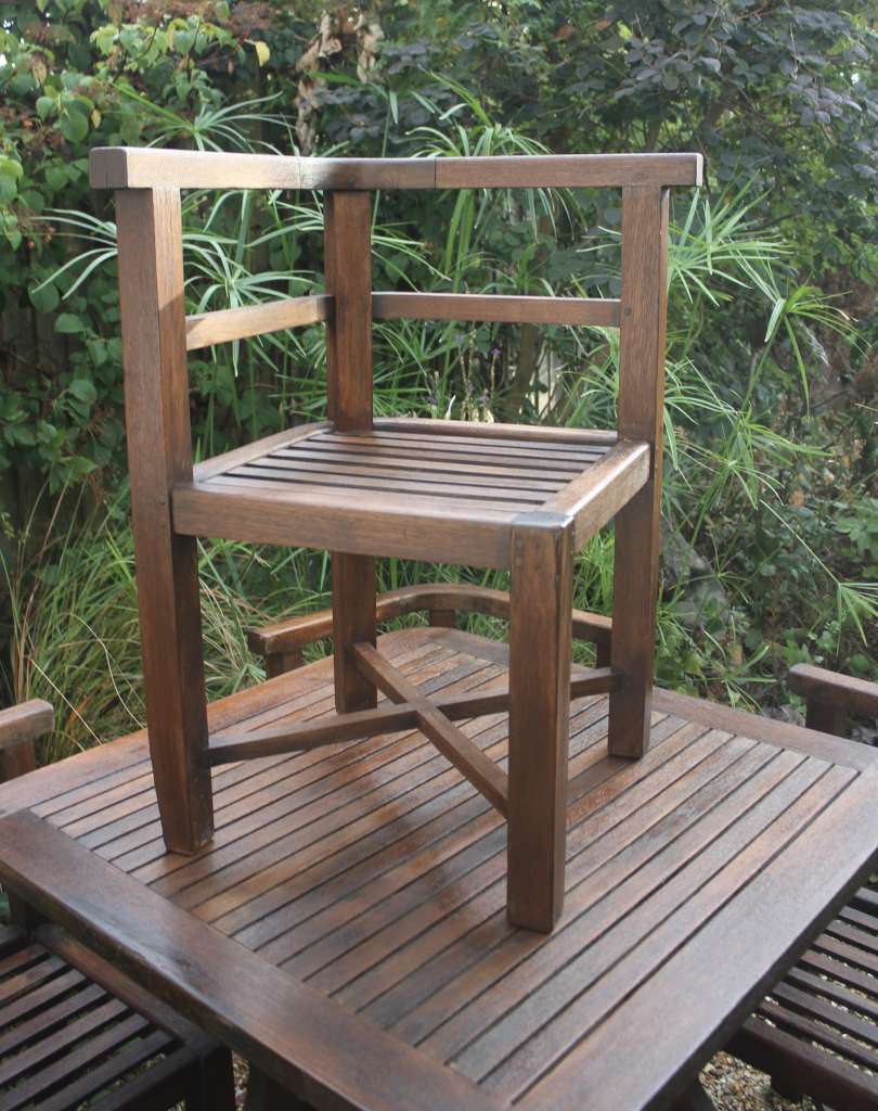 Hughes Bolckow Teak Cube garden set for Heals