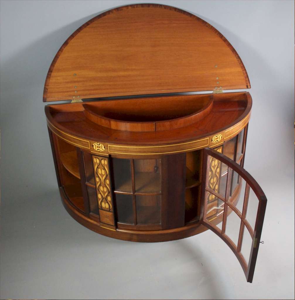 Art Nouveau craftsman made inlaid mahogany display cabinet