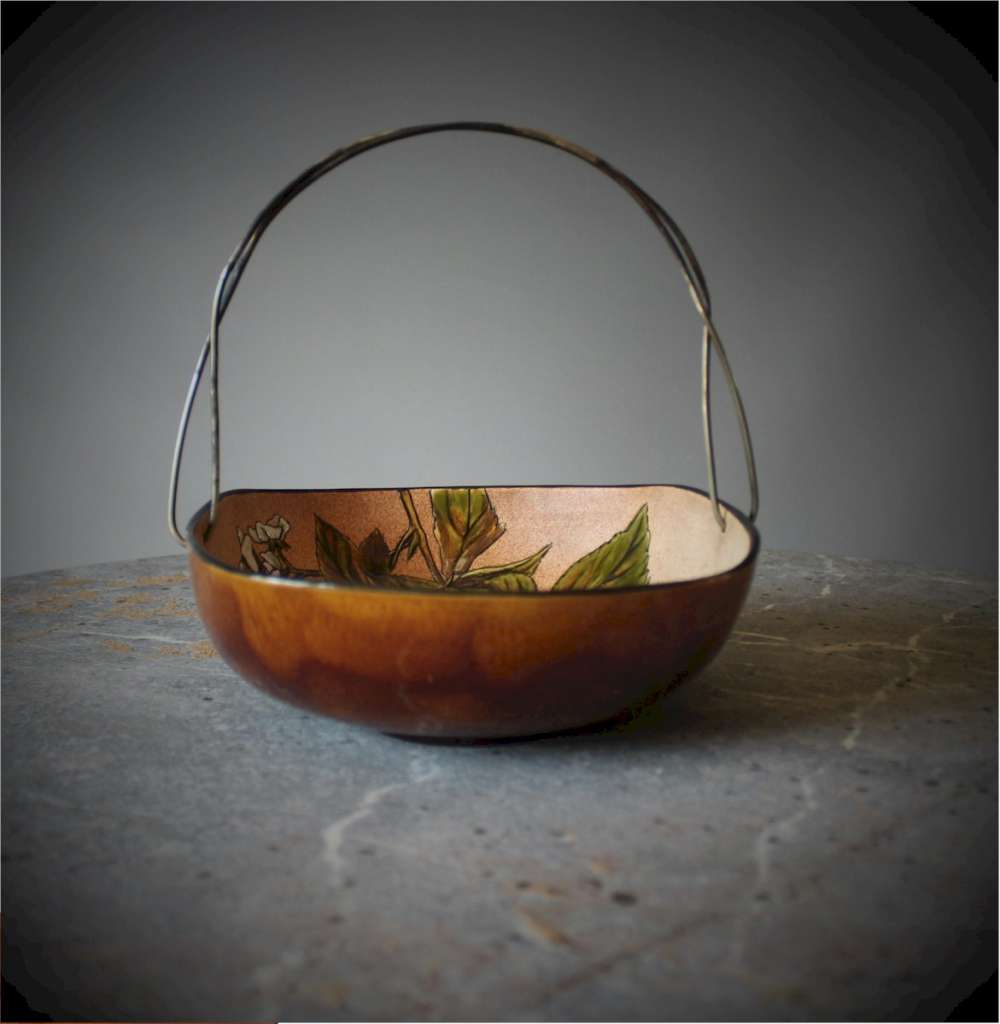 Linthorpe floral dish designed by Christopher Dresser