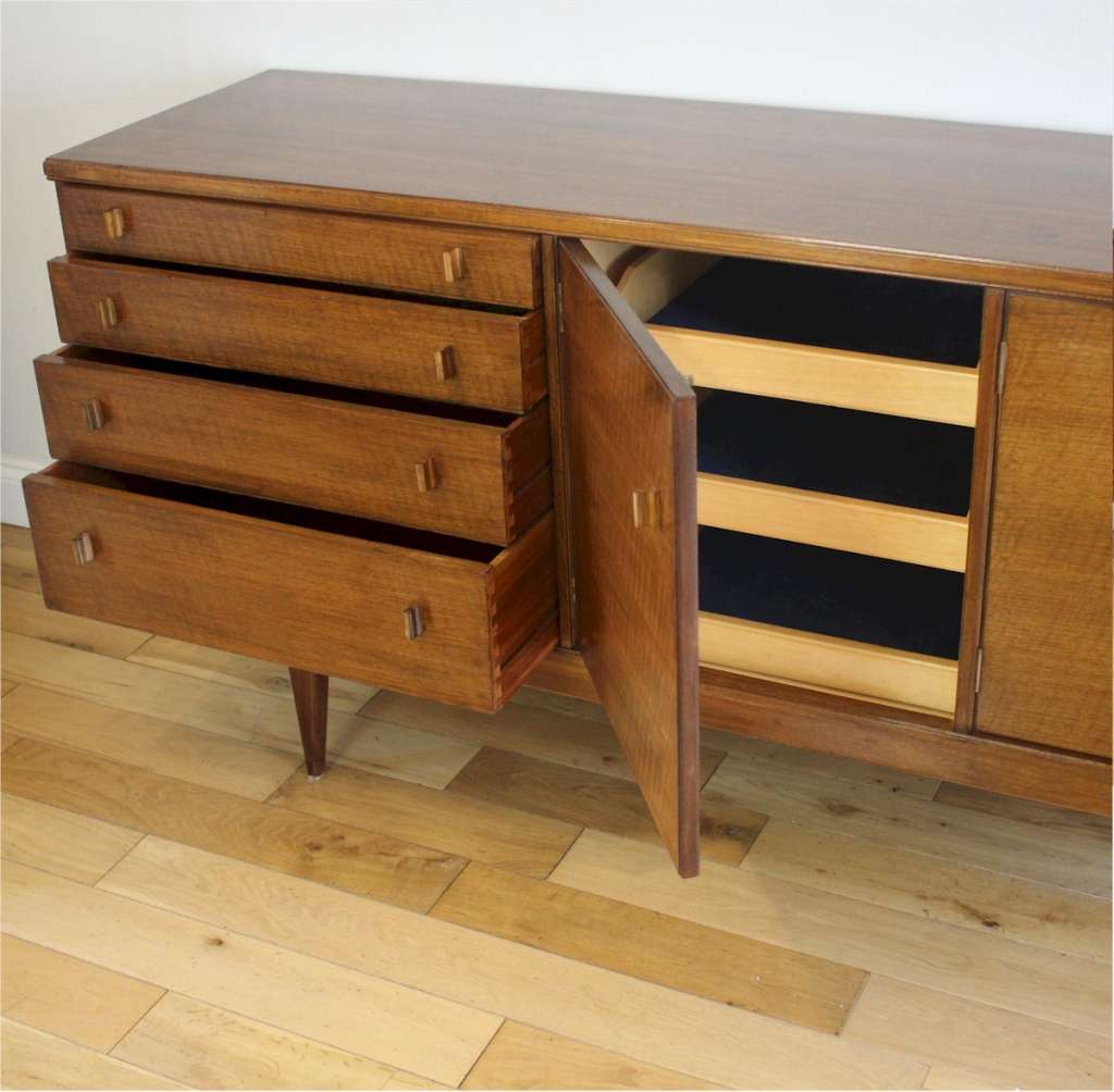 Mid-Century long sideboard in walnut