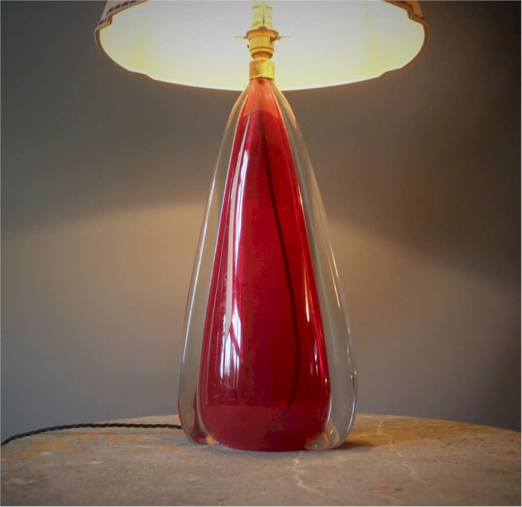 1950's red glass table lamp