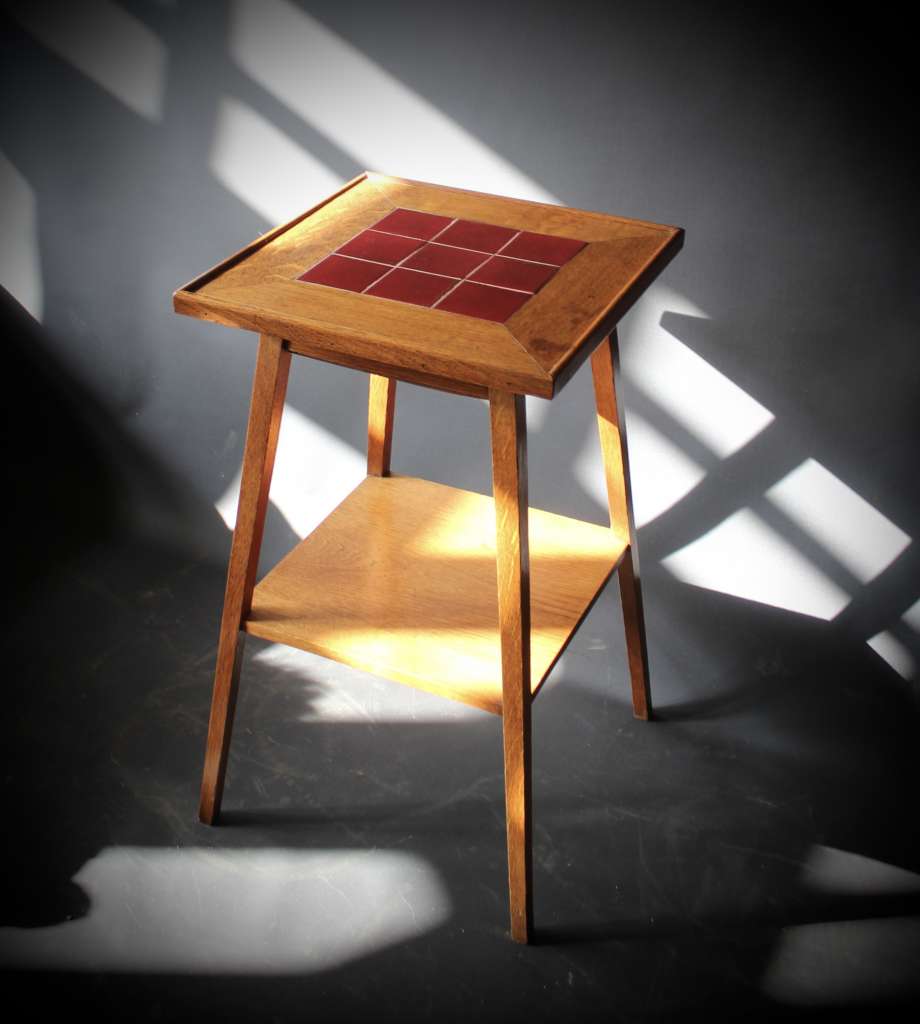 Arts and crafts oak red tiled topped side table