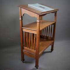 Shapland and Petter oak reading table