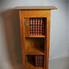 Arts & Crafts Cambridge bookcase