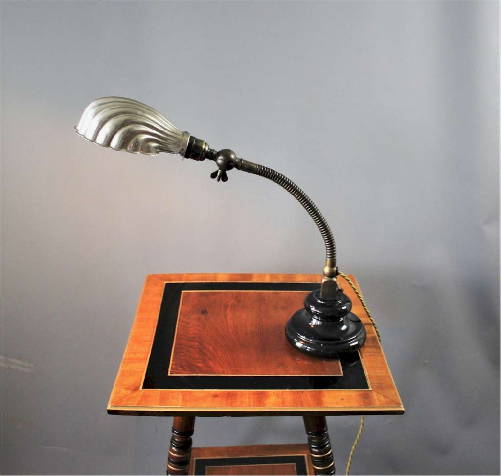 Victorian adjustable table lamp